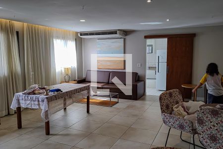 Apartamento para alugar com 95m², 3 quartos e 1 vagasalao