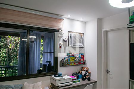 quarto 1 de apartamento para alugar com 3 quartos, 95m² em Taquara, Rio de Janeiro