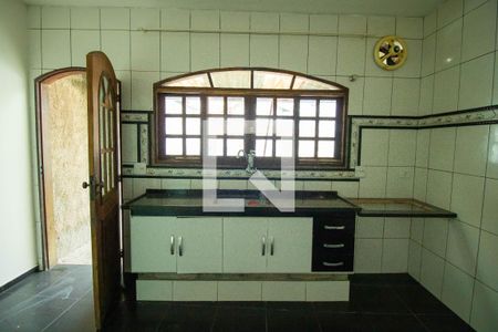 Casa para alugar com 118m², 3 quartos e 2 vagas Casa para alugar com 118m², 3 quartos e 2 vagasCozinha