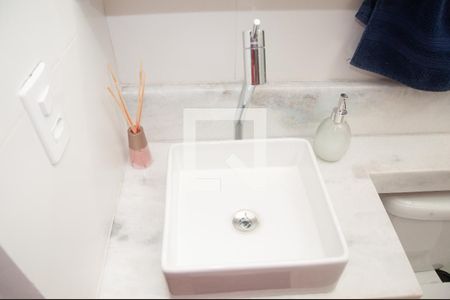 Casa à venda com 65m², 2 quartos e 1 vagaBanheiro