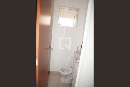 Lavabo de casa à venda com 2 quartos, 65m² em Xangri-lá, Contagem