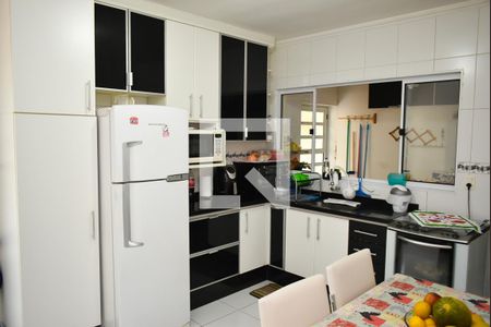 Cozinha de casa de condomínio para alugar com 3 quartos, 125m² em Vila Nova Mazzei, São Paulo