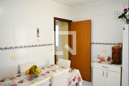 Casa de condomínio para alugar com 125m², 3 quartos e 3 vagas Casa de condomínio para alugar com 125m², 3 quartos e 3 vagasCozinha
