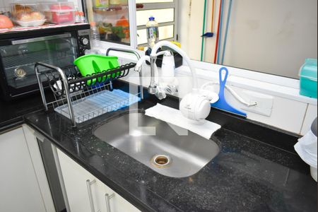 Casa de condomínio para alugar com 125m², 3 quartos e 3 vagas Casa de condomínio para alugar com 125m², 3 quartos e 3 vagasCozinha