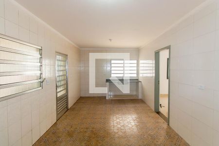 Sala/Cozinha de kitnet/studio para alugar com 1 quarto, 28m² em Parque São Lucas, São Paulo