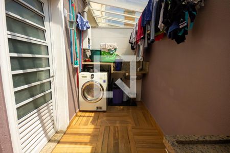 Casa à venda com 90m², 3 quartos e 2 vagasÁrea de Serviço