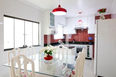 Cozinha de casa à venda com 4 quartos, 219m² em Parque João Ramalho, Santo André