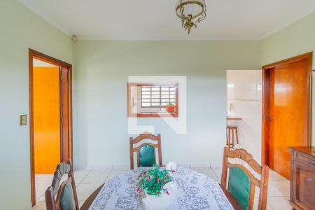 Casa à venda com 130m², 3 quartos e 3 vagasSala de Jantar