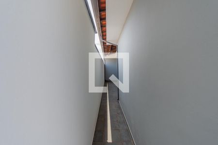 Casa à venda com 130m², 3 quartos e 3 vagasCorredor