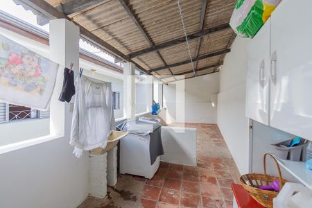 Casa à venda com 130m², 3 quartos e 3 vagasÁrea de Serviço