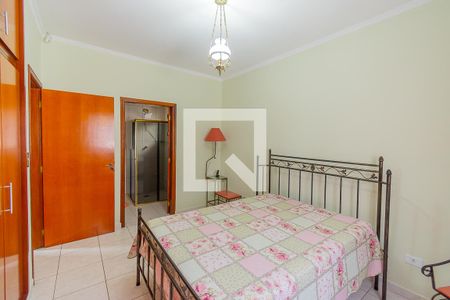 Casa à venda com 130m², 3 quartos e 3 vagasQuarto 3 - Suíte