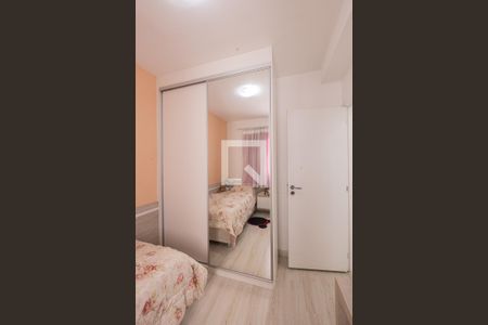 Apartamento à venda com 102m², 3 quartos e 2 vagas Apartamento à venda com 102m², 3 quartos e 2 vagasQuarto 2