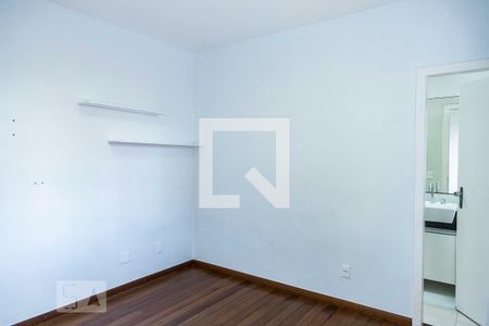 Casa à venda com 350m², 3 quartos e 3 vagas