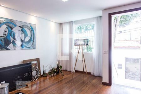 Casa à venda com 350m², 3 quartos e 3 vagas