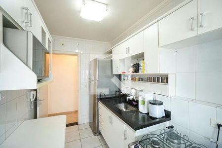 Apartamento à venda com 60m², 2 quartos e 1 vaga Apartamento à venda com 60m², 2 quartos e 1 vagaCozinha