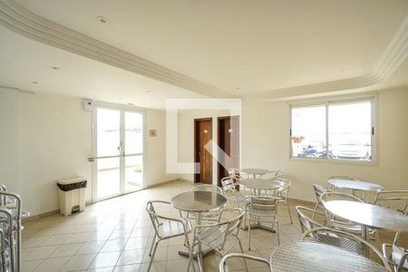 Apartamento à venda com 60m², 2 quartos e 1 vaga Apartamento à venda com 60m², 2 quartos e 1 vagaSalão de festas