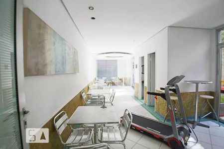 Apartamento para alugar com 45m², 1 quarto e 1 vagaÁrea comum - Salão de festas