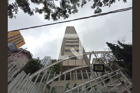 Apartamento para alugar com 45m², 1 quarto e 1 vagaFachada