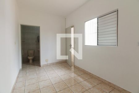 Casa à venda com 110m², 3 quartos e 1 vagaSuíte 