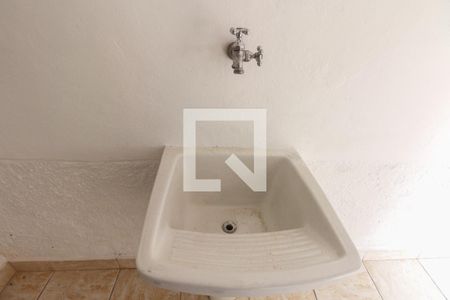 Casa à venda com 110m², 3 quartos e 1 vagaÁrea de serviço 