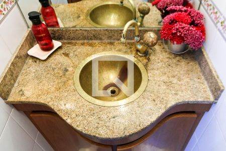 Apartamento para alugar com 185m², 3 quartos e 3 vagasLavabo