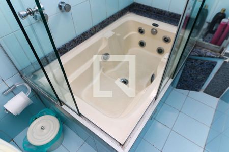 Apartamento para alugar com 185m², 3 quartos e 3 vagasBanheiro da Suíte 1