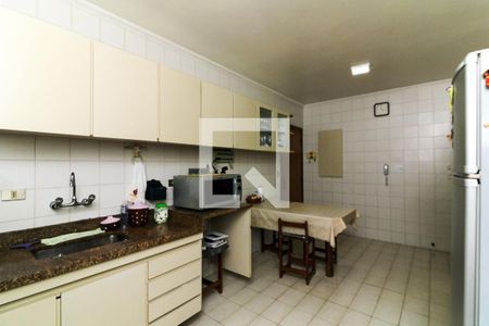 Apartamento para alugar com 185m², 3 quartos e 3 vagasCozinha