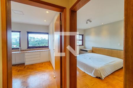 Apartamento para alugar com 96m², 2 quartos e 1 vagacorredor