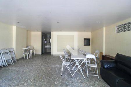 Apartamento para alugar com 80m², 2 quartos e 1 vaga Apartamento para alugar com 80m², 2 quartos e 1 vagaÁrea comum - Salão de festas