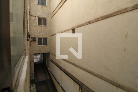 Apartamento para alugar com 80m², 2 quartos e 1 vaga Apartamento para alugar com 80m², 2 quartos e 1 vagaVista da Área de Serviço