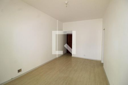 Apartamento para alugar com 80m², 2 quartos e 1 vaga Apartamento para alugar com 80m², 2 quartos e 1 vagaSala