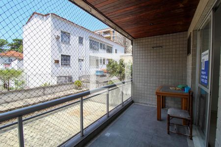 Apartamento para alugar com 80m², 2 quartos e 1 vaga Apartamento para alugar com 80m², 2 quartos e 1 vagaVaranda da Sala