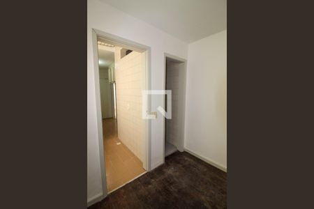 Apartamento para alugar com 80m², 2 quartos e 1 vaga Apartamento para alugar com 80m², 2 quartos e 1 vagaQuarto de Serviço