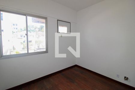 Apartamento para alugar com 80m², 2 quartos e 1 vaga Apartamento para alugar com 80m², 2 quartos e 1 vagaSuíte