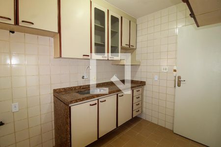 Apartamento para alugar com 80m², 2 quartos e 1 vaga Apartamento para alugar com 80m², 2 quartos e 1 vagaCozinha