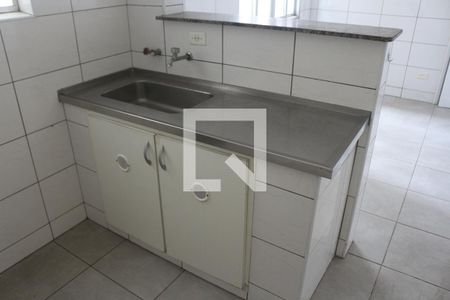 Cozinha de apartamento para alugar com 2 quartos, 100m² em Itararé, São Vicente