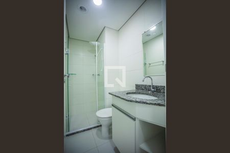 Banheiro de kitnet/studio para alugar com 1 quarto, 28m² em Vila da Saúde, São Paulo
