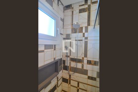 Casa à venda com 170m², 3 quartos e 3 vagasBanheiro 2