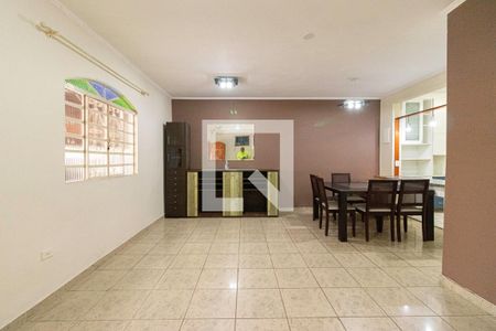 Sala de casa de condomínio à venda com 3 quartos, 100m² em Vila Marieta, São Paulo