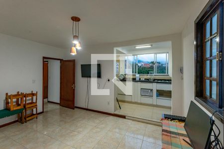 Sala de casa de condomínio à venda com 2 quartos, 80m² em Freguesia (jacarepaguá), Rio de Janeiro