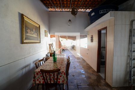 Casa para alugar com 180m², 2 quartos e sem vaga Casa para alugar com 180m², 2 quartos e sem vagaTerraço