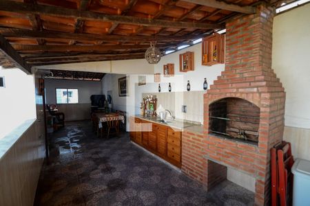 Casa para alugar com 180m², 2 quartos e sem vaga Casa para alugar com 180m², 2 quartos e sem vagaTerraço