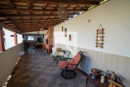 Casa para alugar com 180m², 2 quartos e sem vaga Casa para alugar com 180m², 2 quartos e sem vagaTerraço