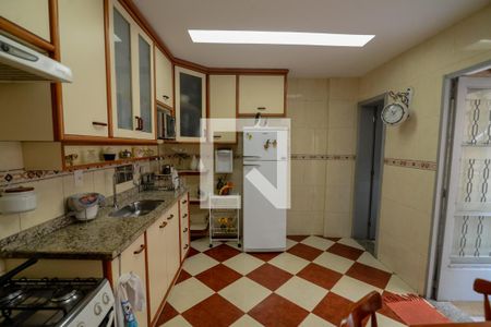 Casa para alugar com 180m², 2 quartos e sem vaga Casa para alugar com 180m², 2 quartos e sem vagaCozinha