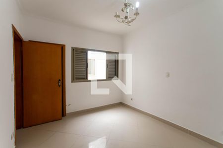 Suíte 1 de casa para alugar com 4 quartos, 420m² em Vila Rosalia, Guarulhos