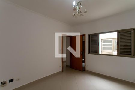 Suíte 1 de casa para alugar com 4 quartos, 420m² em Vila Rosalia, Guarulhos