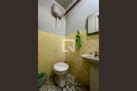 Casa à venda com 125m², 3 quartos e 3 vagas Casa à venda com 125m², 3 quartos e 3 vagasBanheiro de Serviço