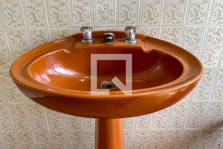 Casa à venda com 125m², 3 quartos e 3 vagas Casa à venda com 125m², 3 quartos e 3 vagasBanheiro