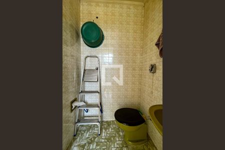 Casa à venda com 125m², 3 quartos e 3 vagas Casa à venda com 125m², 3 quartos e 3 vagasBanheiro 2