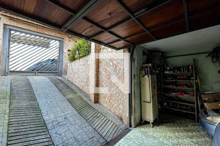 Casa à venda com 125m², 3 quartos e 3 vagas Casa à venda com 125m², 3 quartos e 3 vagasGaragem